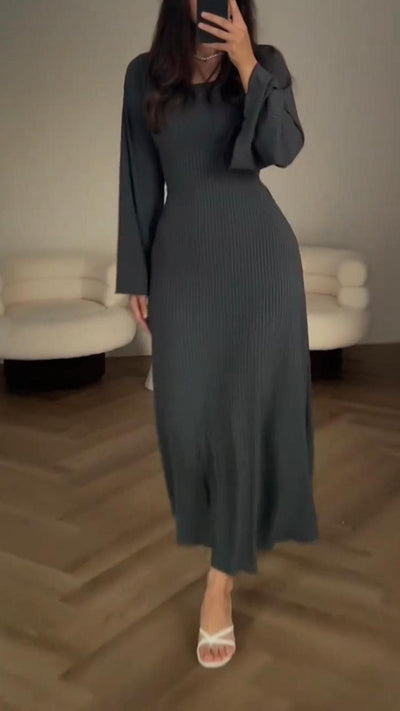 Isabella™️ -Løs langærmet splitkjole