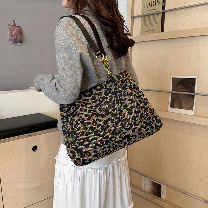 Camilla™️- Taske med leopardprint