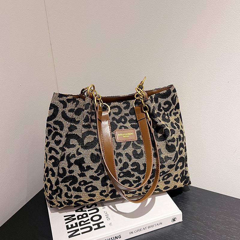 Camilla™️- Taske med leopardprint