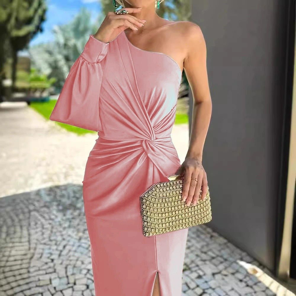 Bodil elegant kjole med slids