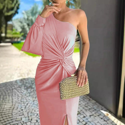 Bodil elegant kjole med slids