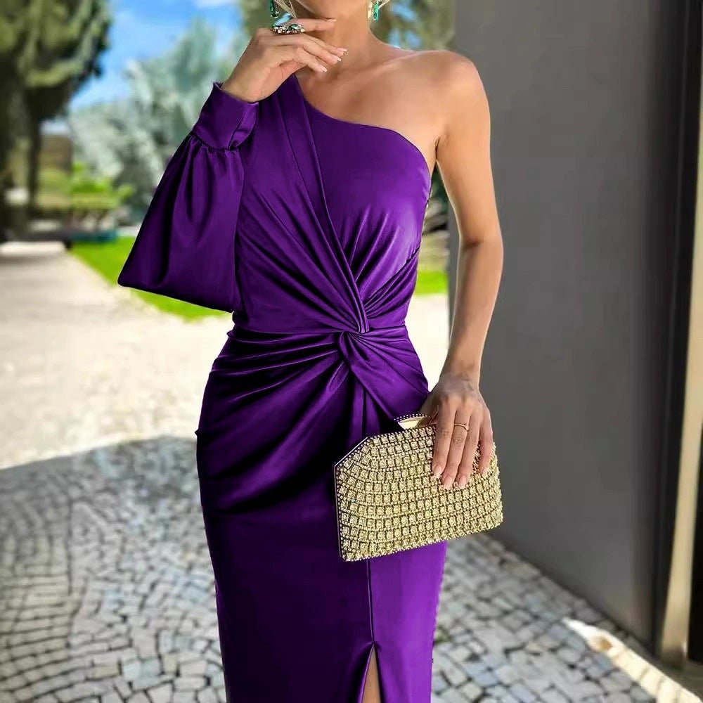 Bodil elegant kjole med slids