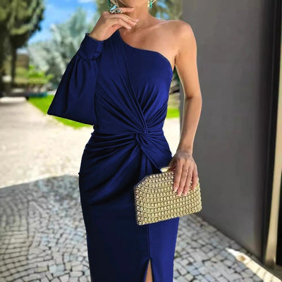Bodil elegant kjole med slids